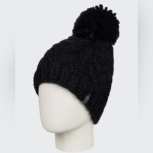 New with tags. Never worn. Roxy, cable-knit beanie 🖤